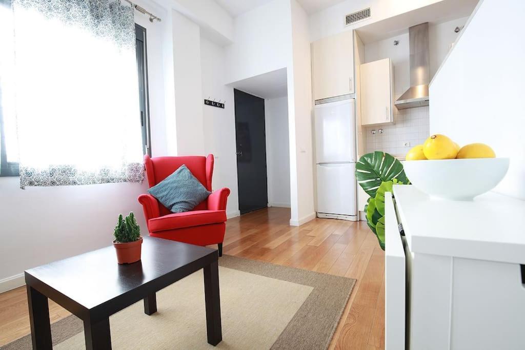 Nuevo Estudio Centro Sevilla. Ac/Wifi Castellar 56 Екстериор снимка