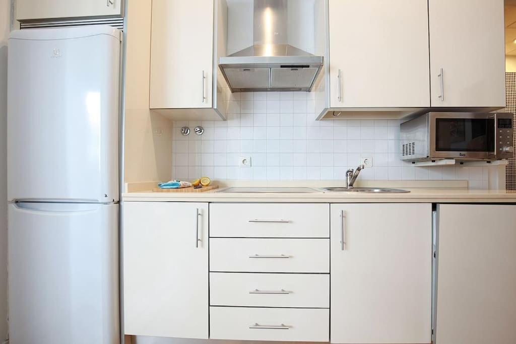 Nuevo Estudio Centro Sevilla. Ac/Wifi Castellar 56 Екстериор снимка