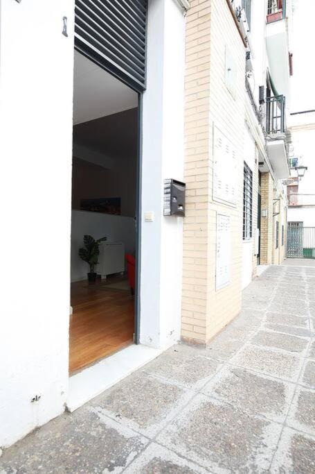 Nuevo Estudio Centro Sevilla. Ac/Wifi Castellar 56 Екстериор снимка